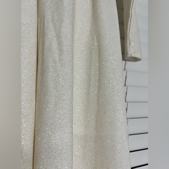 Deep V maxi dress.***PLEASE READ THE DESCRIPTION CAREFULLY, Thanks*** - Picture 10 of 16